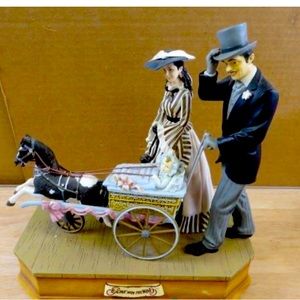 IOB GONE WITH THE WIND San Francisco Music Box Scarlett & Rhett Baby Carriage